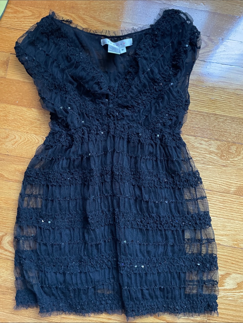 Studio M Black Sheer Lace Short Sleeve Tunic with Sequins